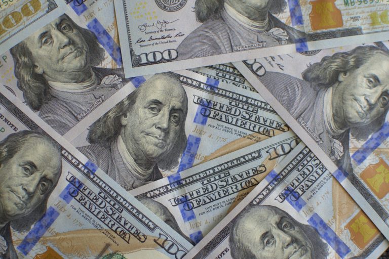 cash-flow-multifamily learn what is cash flow in multifamily investment